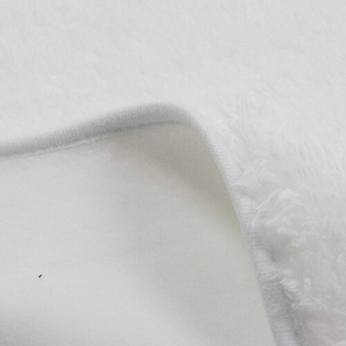 Kocyk z mikrofibry i polaru arktycznego z kapturem 150 x 130 cm do sublimacji - biały