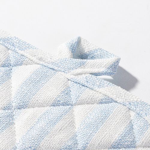 Mata kuchenna 20 x 20 cm kremowa w błękitne paski do sublimacji