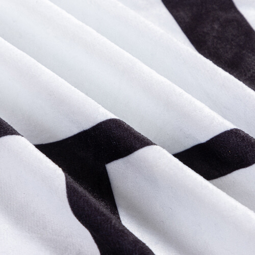 Pluszowy koc 101 x 76 cm z panelami na zdjęcia do sublimacji - 24 panele