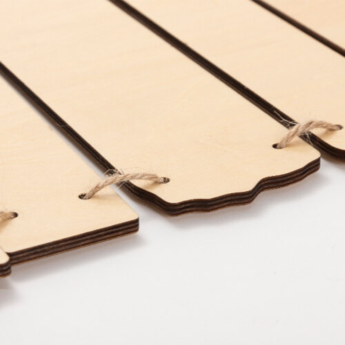 Dziewięć wiszących ramek ze sklejki do sublimacji