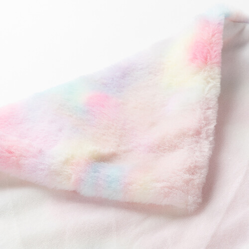 Kolorowa poszewka na poduszkę 45 x 45 cm z polaru i mikrofibry do sublimacji